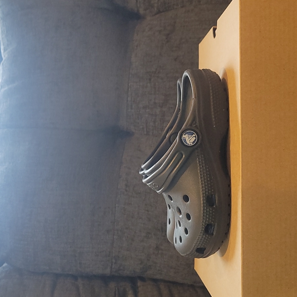 Crocs - Picture 2 of 2